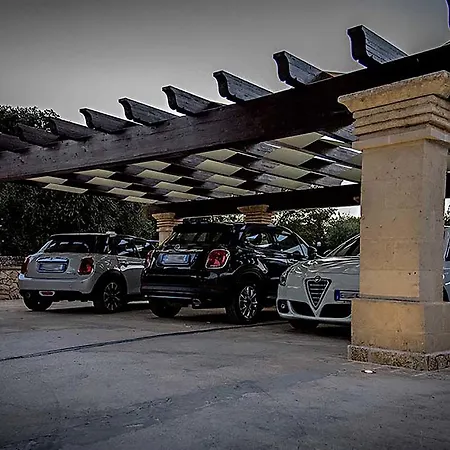 Trulli800 乡村民宿 洛科罗通多